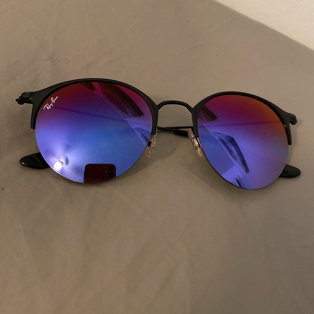 Ray-Ban Sunglasses